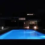 Seaside In With Swimming Pool Villa Zadar