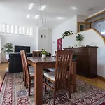 Villa Seaside In With Swimming Pool Zadar