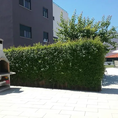 Seaside In With Swimming Pool ヴィラ *