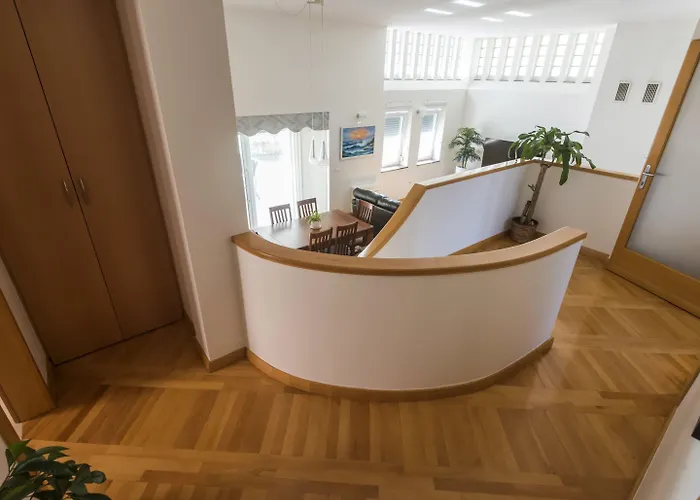 Seaside In With Swimming Pool Villa *